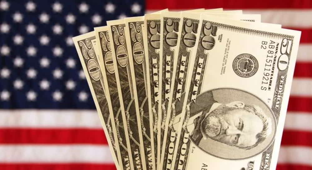 EE.UU . registra superavit fiscal de USD 258.000 millones en abril impulsado por ingresos • El Conejo de Wall Street