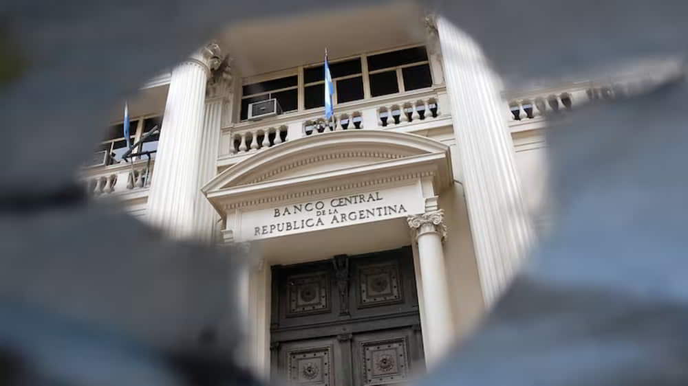 Ministerio de Economia cancela USD 12.000 millones en Letras Intransferibles del BCRA • El Conejo de Wall Street