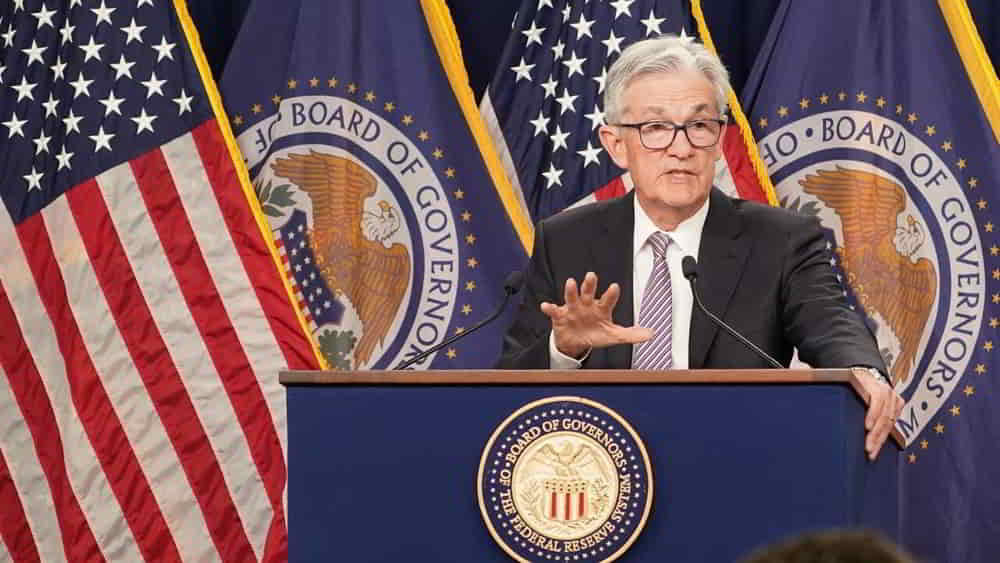 Reserva Federal Descarta Recortes de Tasas en el Corto Plazo • El Conejo de Wall Street