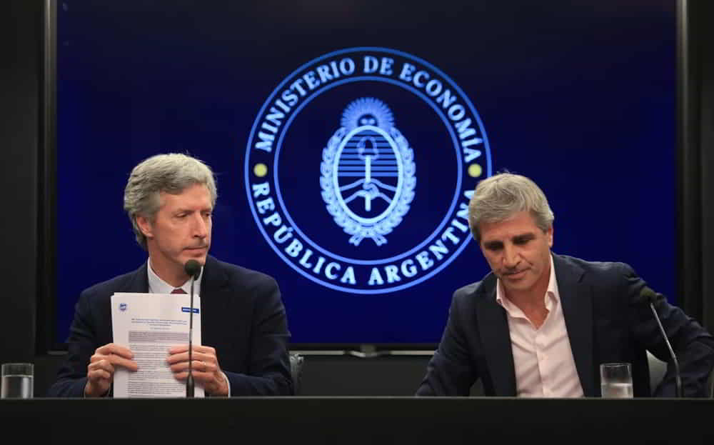 El Tesoro adjudico 53 billones en la ultima licitacion y refinancio todos los vencimientos de la semana &bull; El Conejo de Wall Street