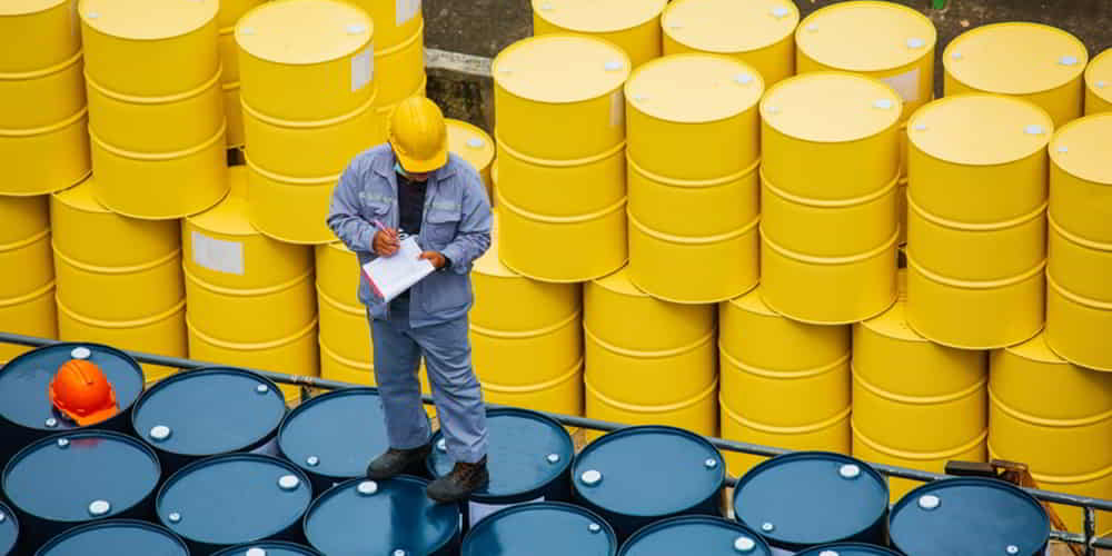 El petróleo WTI recuperó terreno con un alza superior al 2% y volvió a acercarse a los US$90 por barril El petroleo WTI recupero terreno con un alza superior al 2 y volvio a acercarse a los US90 por barril • El Conejo de Wall Street