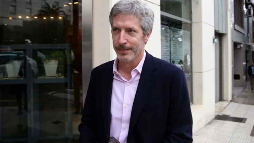 Eliminacion de LEFI Provoca Caida en Tasas de Caucion y Curva Fija • El Conejo de Wall Street