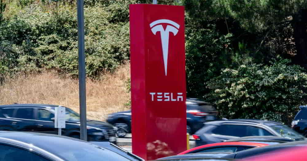 Tesla Registra Caida Anual del 135 en Entregas del Segundo Trimestre • El Conejo de Wall Street