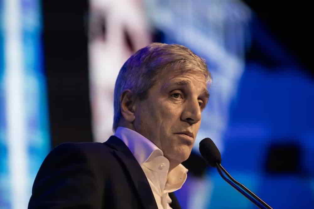 Tesoro Argentino Realiza Licitacion Extraordinaria de Deuda con Renovacion de LECAPs • El Conejo de Wall Street