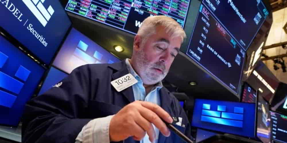 Wall Street Cierra en Positivo Tras Superar Volatilidad Inicial por Incertidumbre Fed • El Conejo de Wall Street