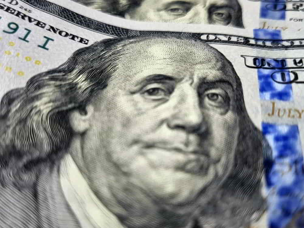 El Merval retrocede 46 en dolares y borra las ganancias de la jornada anterior • El Conejo de Wall Street