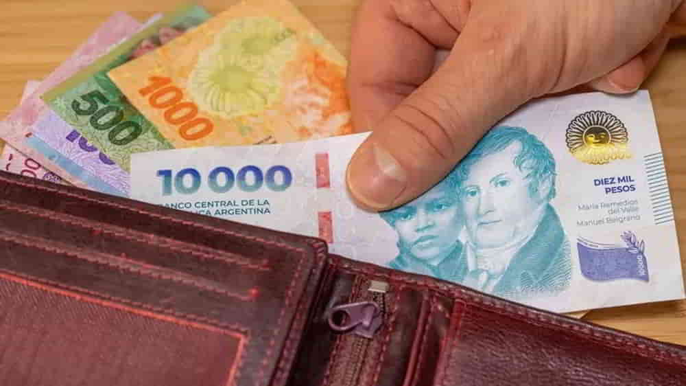 Salarios Aumentan 3 Mensual con Fuerte Disparidad Sectorial • El Conejo de Wall Street