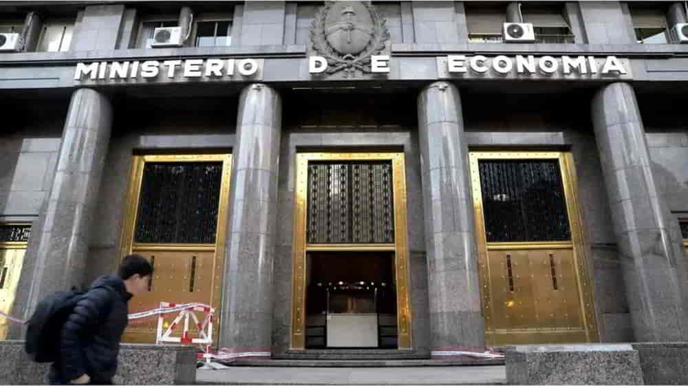 Sector Público Registró Superávit Financiero de $309.623 Millones en Septiembre Sector Publico Registro Superavit Financiero de 309.623 Millones en Septiembre • El Conejo de Wall Street