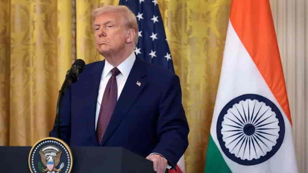 Trump Presiona a India sobre Compras de Petróleo Ruso con Amenaza de Aranceles Masivos Trump Presiona a India sobre Compras de Petroleo Ruso con Amenaza de Aranceles Masivos • El Conejo de Wall Street