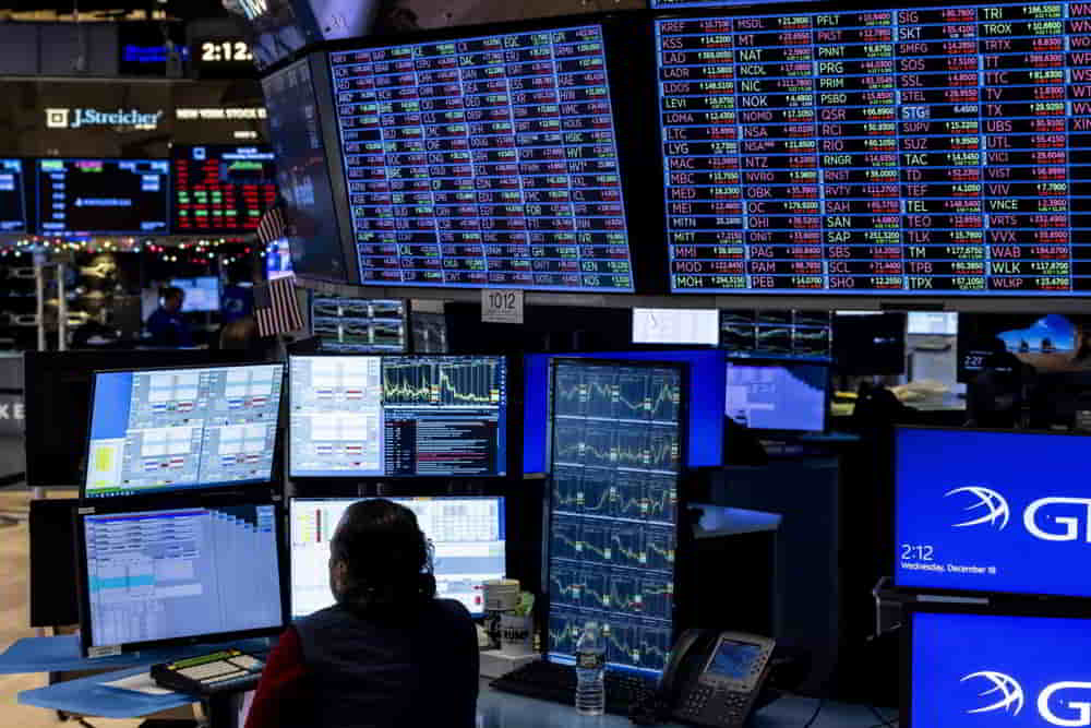 Wall Street Cierra en Positivo Pese al Shutdown Nasdaq y SP 500 Suben 04 • El Conejo de Wall Street
