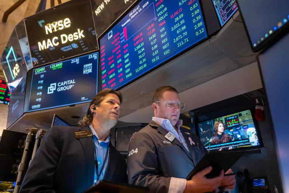 Wall Street Cierra en Positivo a la Espera de la Decisión de la Reserva Federal Wall Street Cierra en Positivo a la Espera de la Decision de la Reserva Federal • El Conejo de Wall Street
