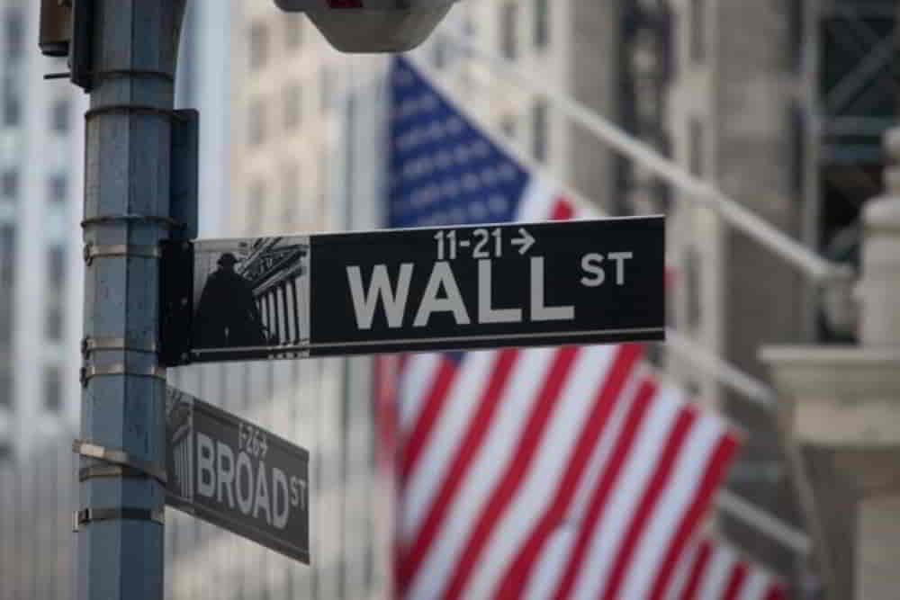 Wall Street Cierra en Rojo: S&P 500 Baja 0,7% y Bonos del Tesoro Reducen Wall Street Cierra en Rojo SP 500 Baja 07 y Bonos del Tesoro Reducen • El Conejo de Wall Street