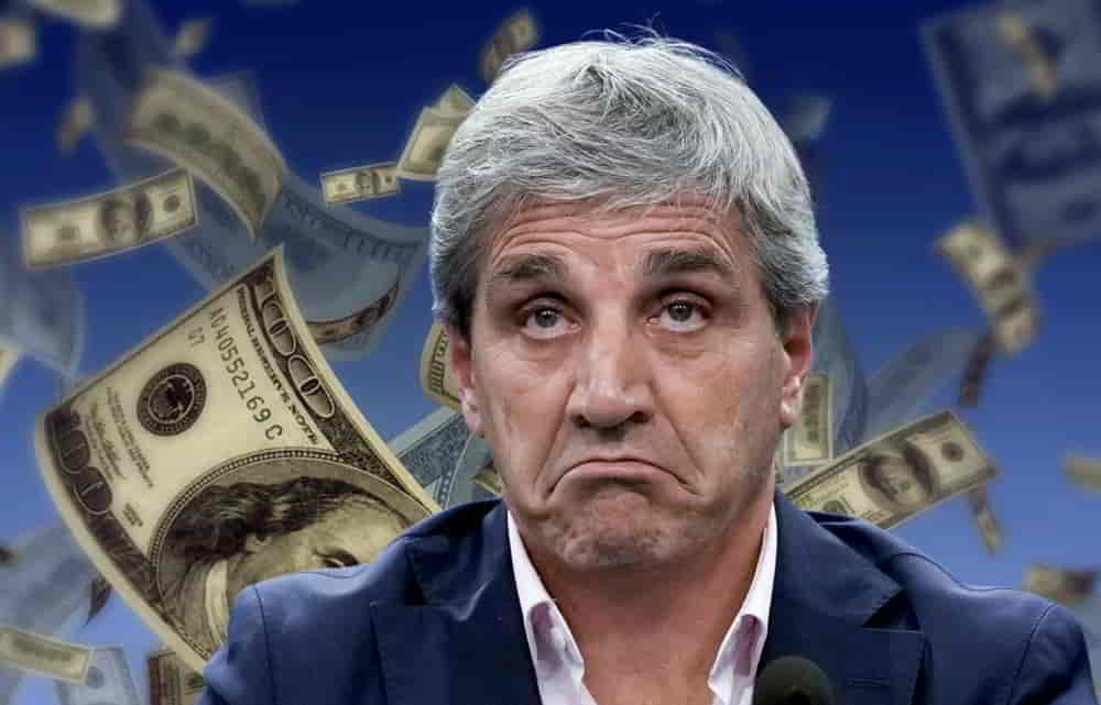 El Dólar Oficial Cae 0,6% en la Semana y se Ubica 6% por Debajo del Techo de la Banda Cambiaria El Dolar Oficial Cae 06 en la Semana y se Ubica 6 por Debajo del Techo de la Banda Cambiaria • El Conejo de Wall Street