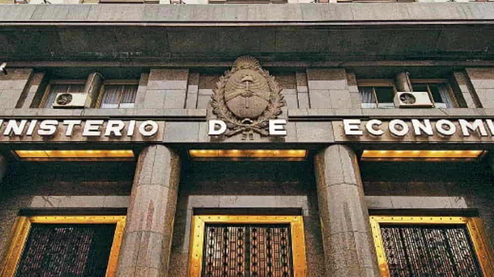 Ministerio de Economía Anuncia Nueva Licitación de Deuda por $14,5 Billones Ministerio de Economia Anuncia Nueva Licitacion de Deuda por 145 Billones • El Conejo de Wall Street