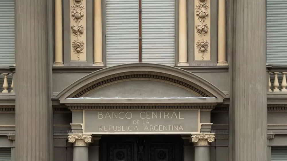 BCRA mantiene ritmo de compras mientras retrocede el tipo de cambio oficial &bull; El Conejo de Wall Street