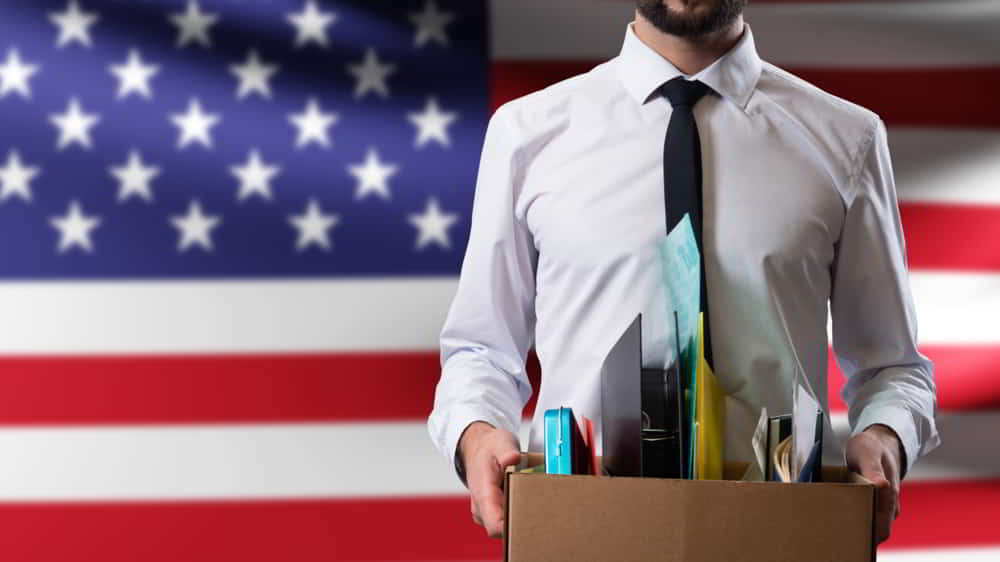 Despidos en Estados Unidos alcanzan minimo mensual desde julio pero acumulado 2025 marca record desde 2020 &bull; El Conejo de Wall Street