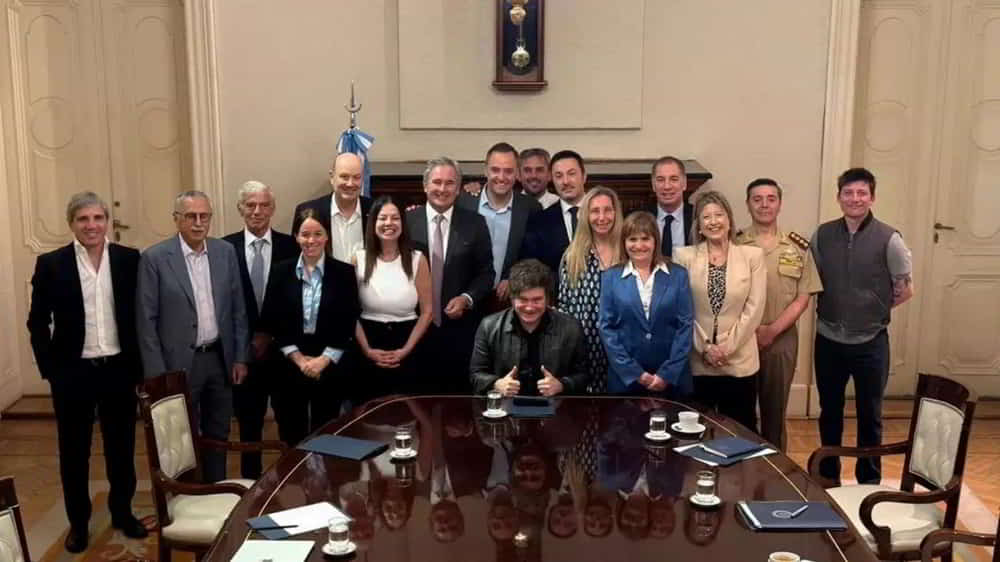 Gobierno avanza con reforma laboral desdoblando capitulo fiscal para asegurar apoyo provincial &bull; El Conejo de Wall Street