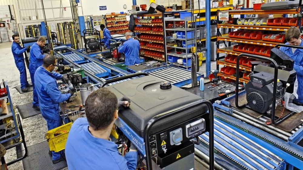 Industria manufacturera argentina retrocede 87 interanual en noviembre con 15 de 16 sectores en caida &bull; El Conejo de Wall Street