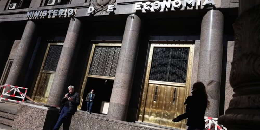 Ministerio de Economia convoca subasta extraordinaria de Lelink para el 7 de enero tras operaciones inusuales &bull; El Conejo de Wall Street