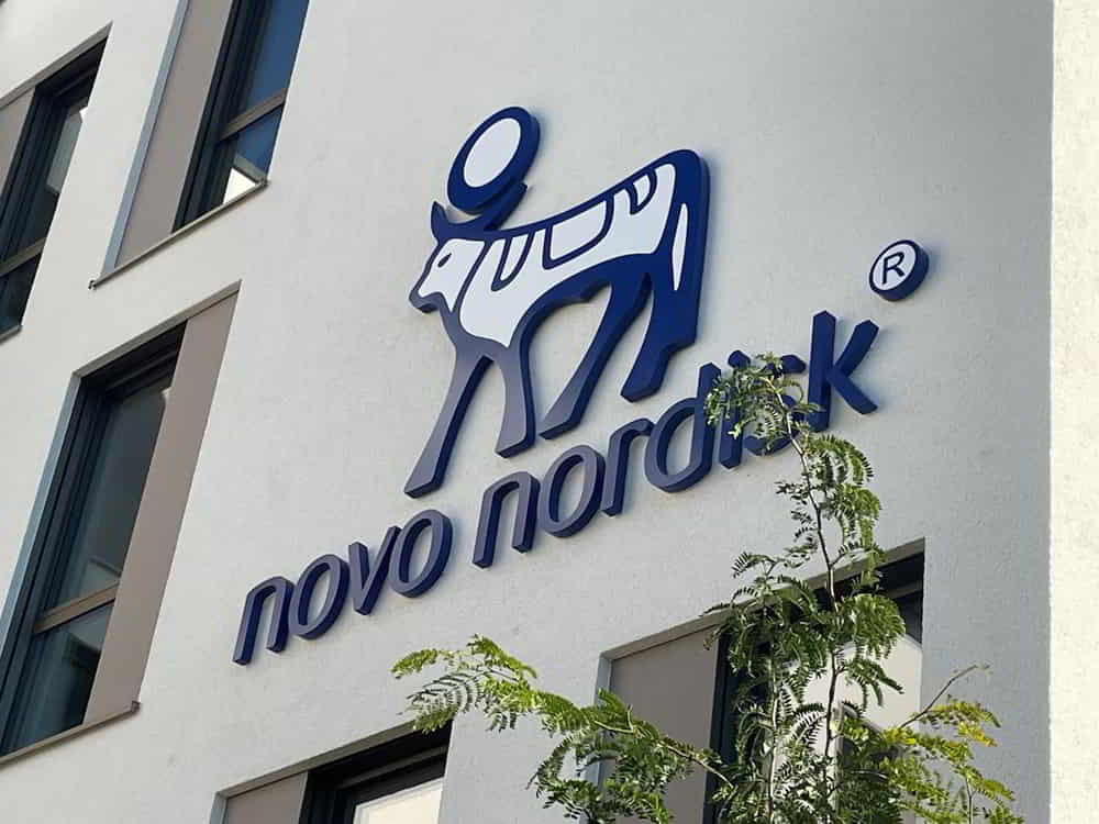 Novo Nordisk Sufre un Duro Reves Clinico tras Resultados Desfavorables de CagriSema frente a Tirzepatida &bull; El Conejo de Wall Street