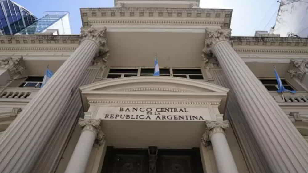 El BCRA Compra USD 132 Millones pero las Reservas Brutas Caen USD 793 Millones por el Impacto del Oro El BCRA Compra USD 132 Millones pero las Reservas Brutas Caen USD 793 Millones por el Impacto del Oro • El Conejo de Wall Street