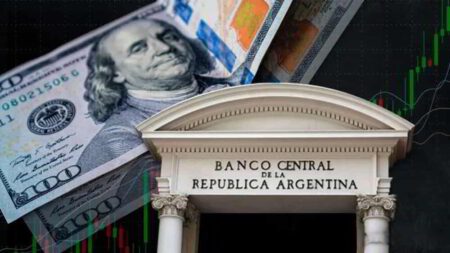El BCRA Acumula Compras por US1.336 Millones en Abril mientras el Dolar Oficial Sube al Ritmo del Crawling Peg &bull; El Conejo de Wall Street