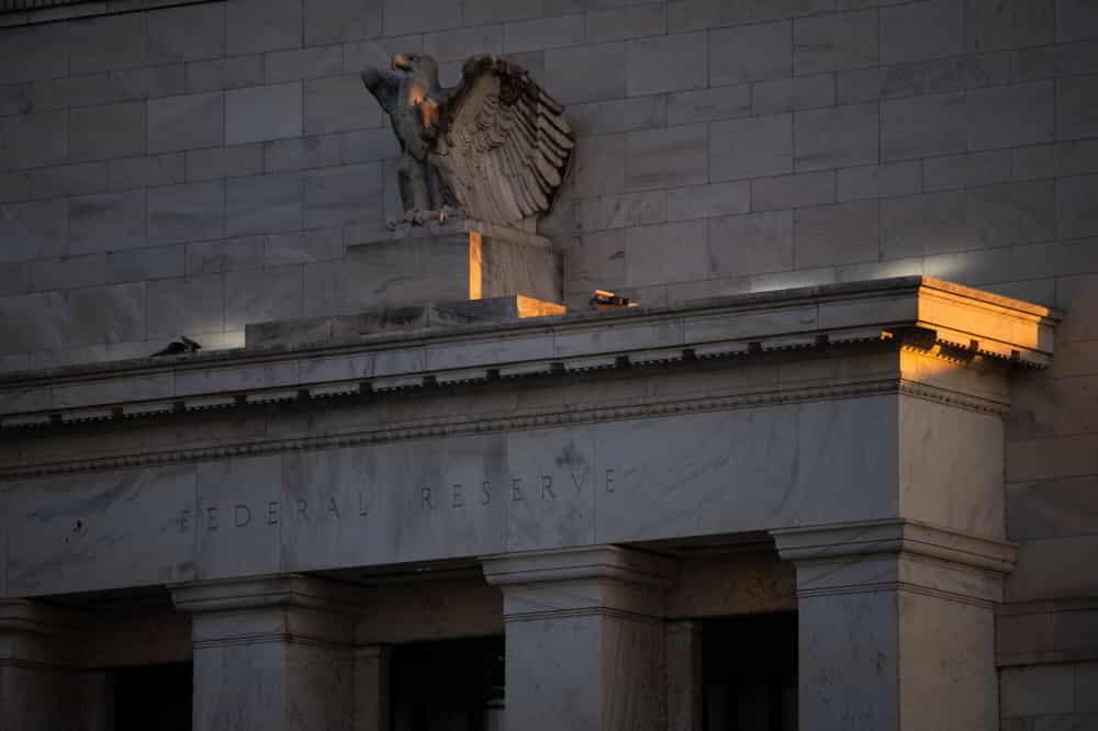 PBI del primer trimestre de EE.UU . y decision de la Fed marcan la agenda economica del miercoles &bull; El Conejo de Wall Street