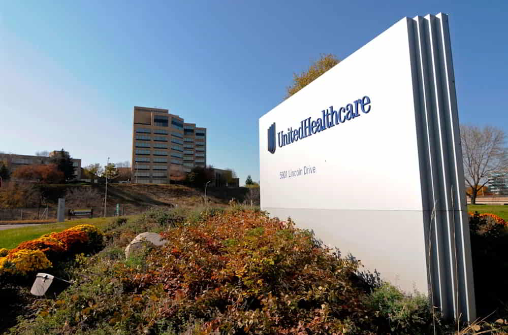 UnitedHealth supera expectativas en el primer trimestre de 2026 y eleva su prevision de ganancias por accion para el ano &bull; El Conejo de Wall Street