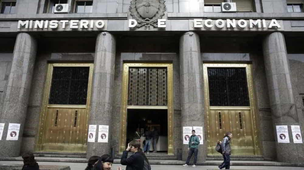 El Tesoro Nacional Realiza la Ultima Licitacion de Mayo con Vencimientos por 11 Billones en Manos Privadas &bull; El Conejo de Wall Street