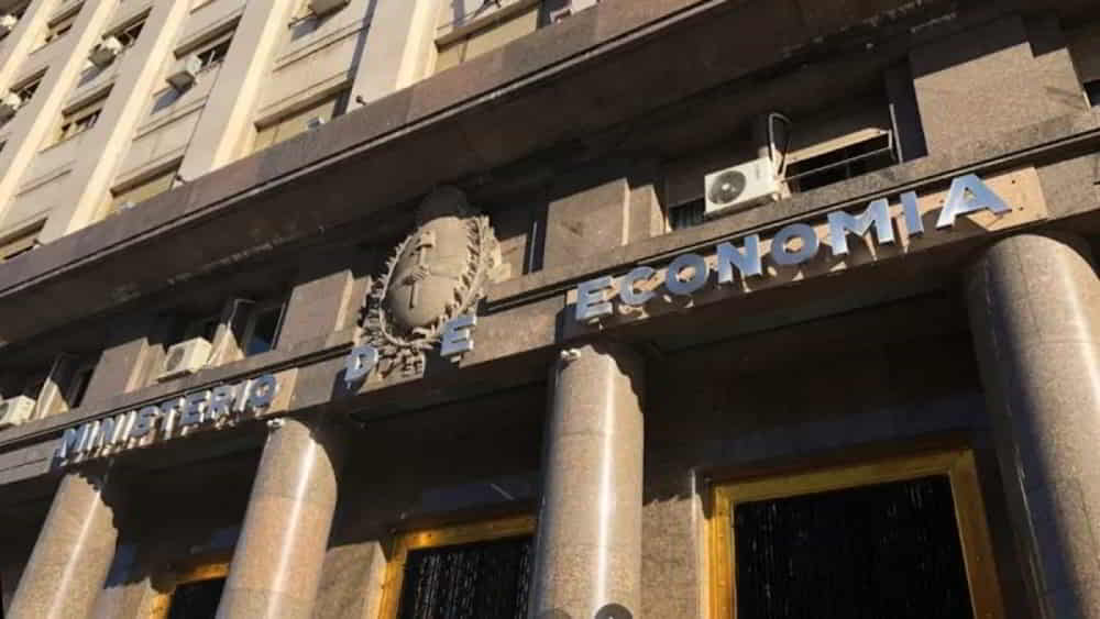 El Tesoro busca renovar vencimientos por 11 billones de pesos &bull; El Conejo de Wall Street