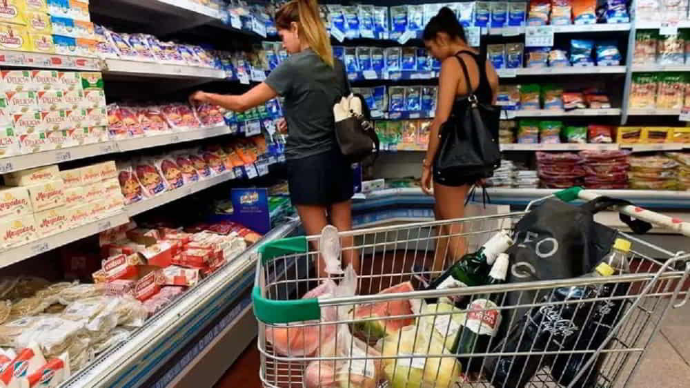 La Confianza del Consumidor en Argentina Subio en Mayo Impulsada por la Percepcion Macroeconomica &bull; El Conejo de Wall Street
