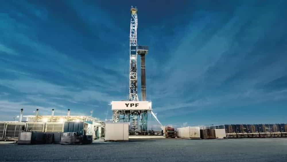 YPF Presenta Bajo el RIGI el Mayor Proyecto Exportador de la Historia Argentina con Inversión de USD 25.000 Millones YPF Presenta Bajo el RIGI el Mayor Proyecto Exportador de la Historia Argentina con Inversion de USD 25.000 Millones • El Conejo de Wall Street