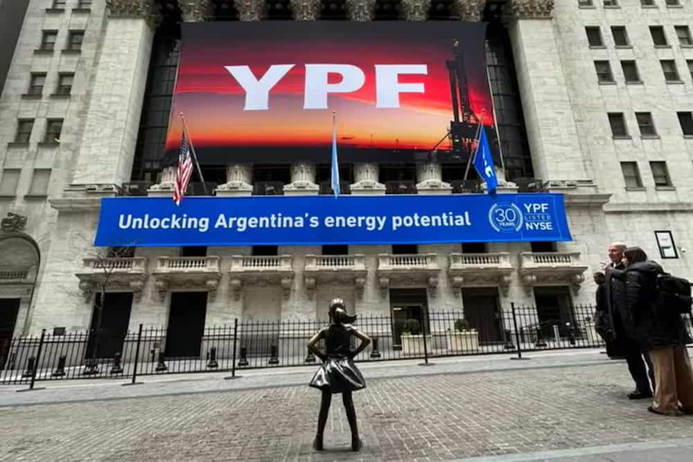 Acciones argentinas avanzan lideradas por YPF y el sector energetico en una jornada favorable para los ADRs en Wall Street Acciones argentinas avanzan lideradas por YPF y el sector energetico en una jornada favorable para los ADRs en Wall Street • El Conejo de Wall Street