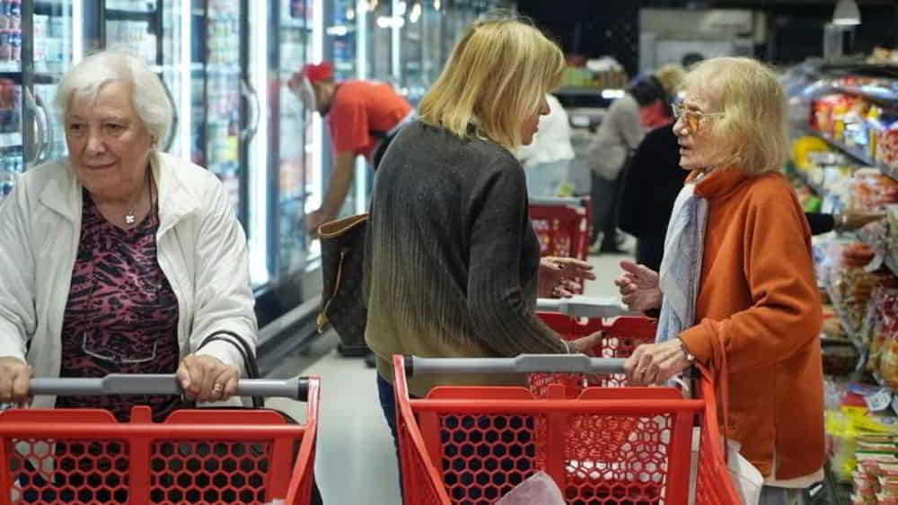 La confianza del consumidor en Argentina cayó en julio por el deterioro de las expectativas económicas La confianza del consumidor en Argentina cayo en julio por el deterioro de las expectativas economicas • El Conejo de Wall Street