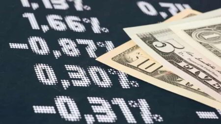 Los bonos soberanos en dolares cerraron con bajas mientras los dollar linked lideraron las subas en pesos &bull; El Conejo de Wall Street
